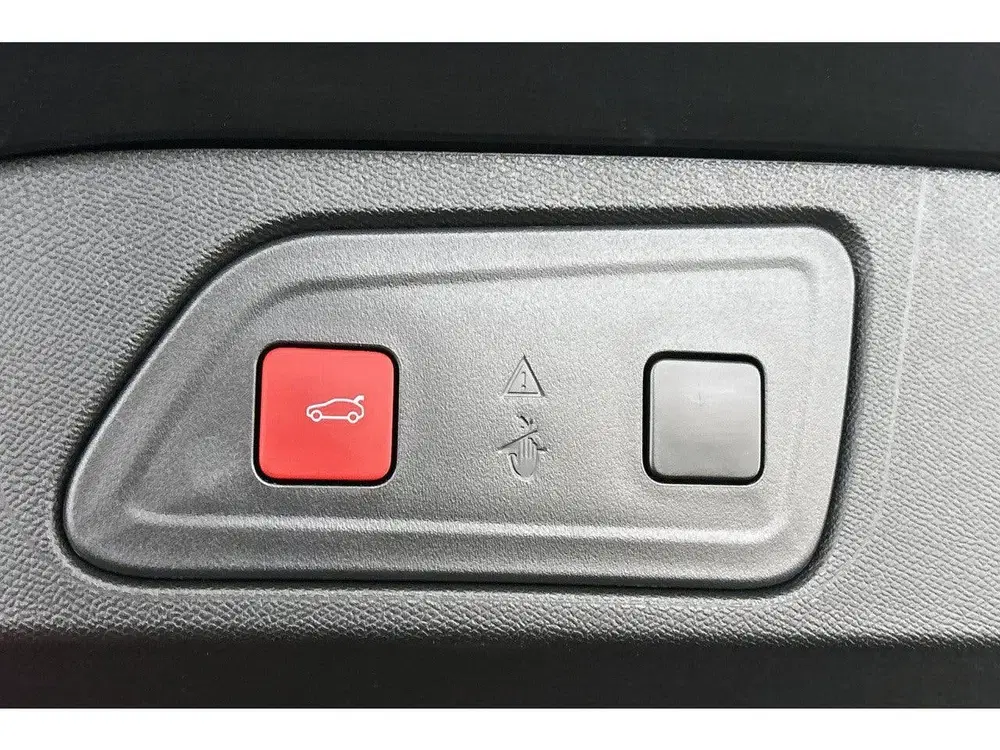 Citroën C5 Aircross 1.2 Hybrid 136 Plus Stoelverwarming Cam uit 2025, foto 10