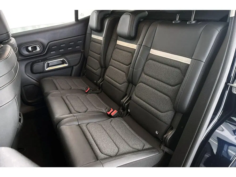 Citroën C5 Aircross 1.2 Hybrid 136 Plus Stoelverwarming Cam uit 2025, foto 8