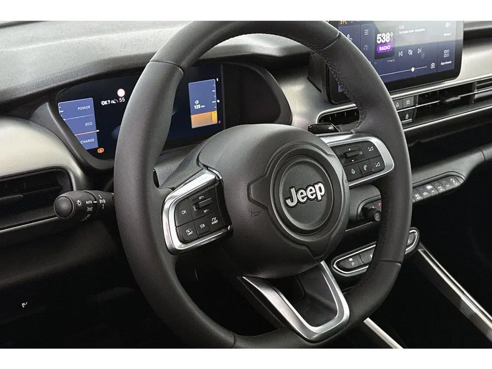 Jeep Avenger 1.2 e-Hybrid Altitude Achteruitrijcamera A uit 2025, foto 10