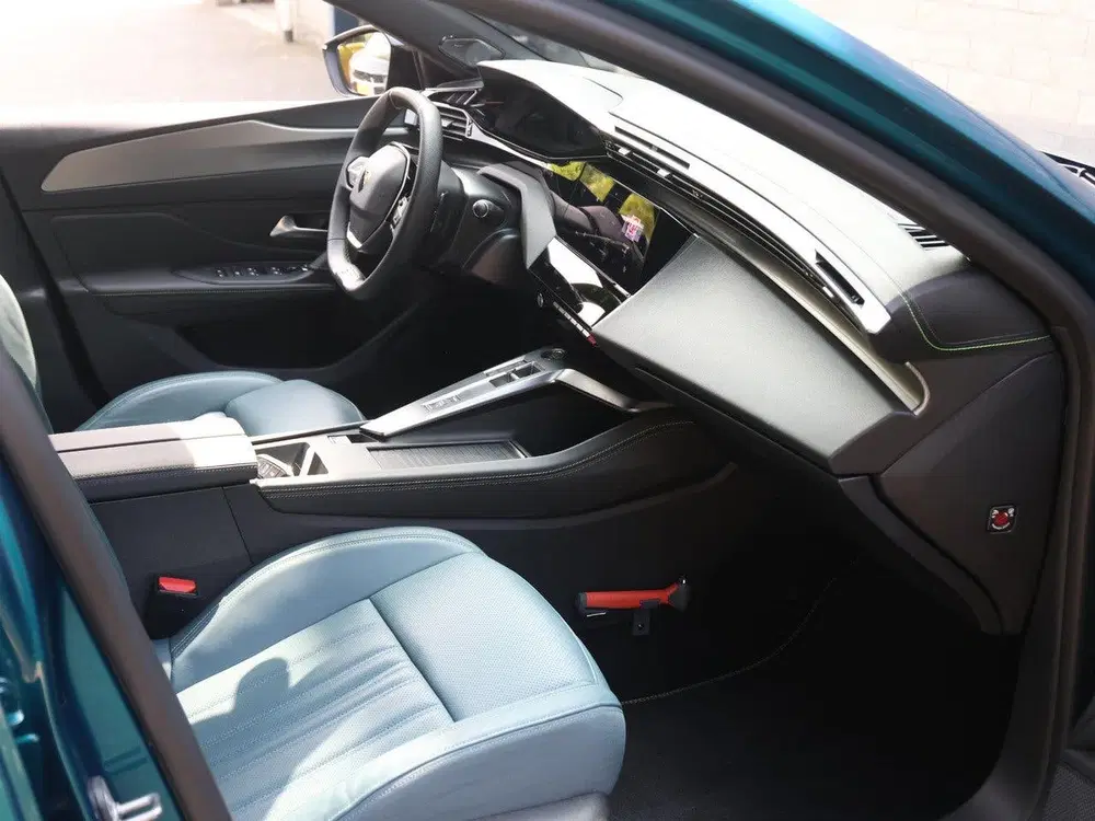 Peugeot 408 1.2 PureTech GT 130 EAT8 uit 2023, foto 8