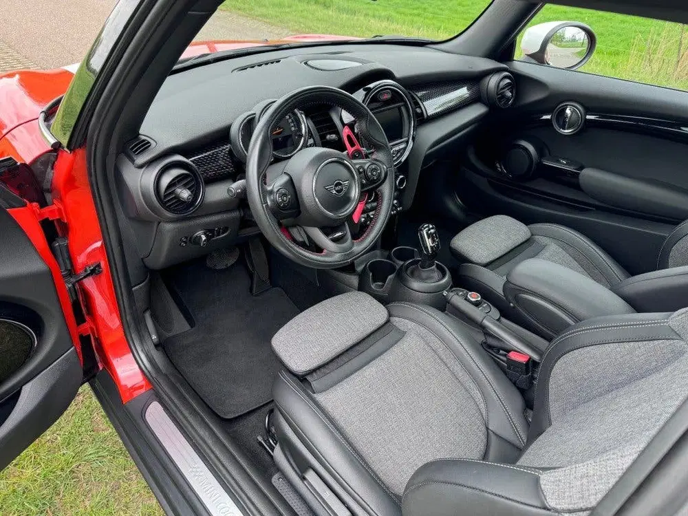 Mini Cooper S COOPER S 192PK uit 2020, foto 8