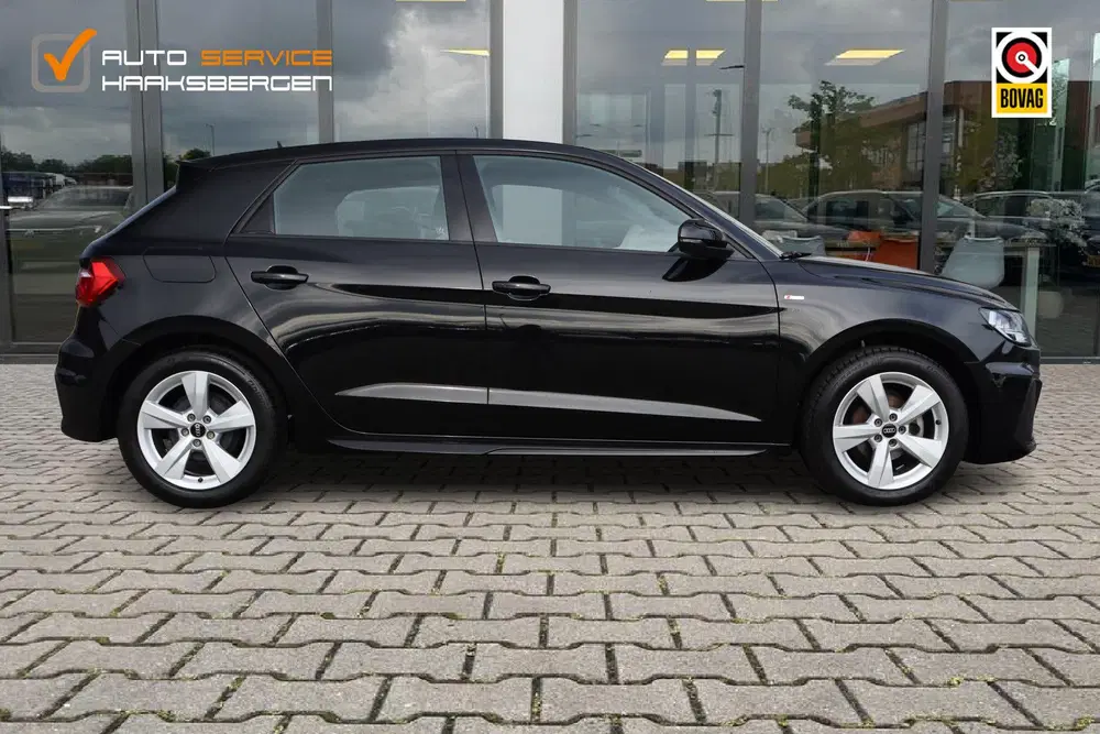 Audi A1 25 TFSI S-Line uit 2022, foto 5