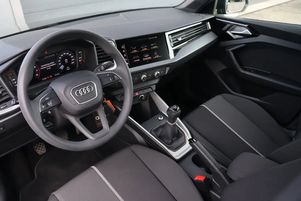 Audi A1 25 TFSI S-Line uit 2022, foto 9