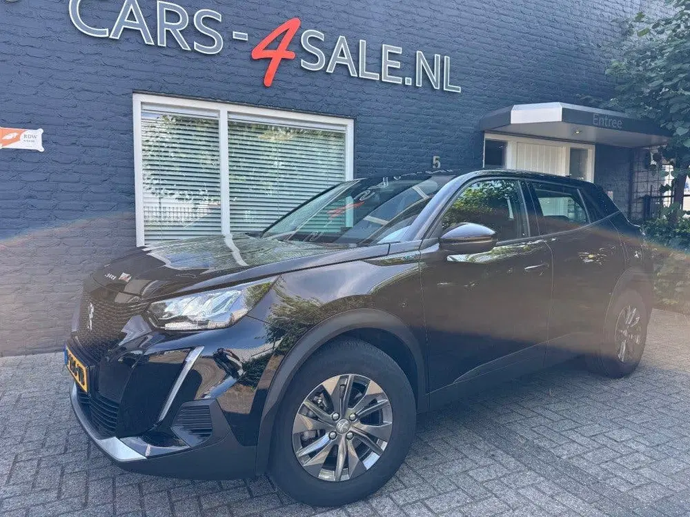 Peugeot 2008 EV Active pack + Led + Nav + Lmv Car play uit 2022