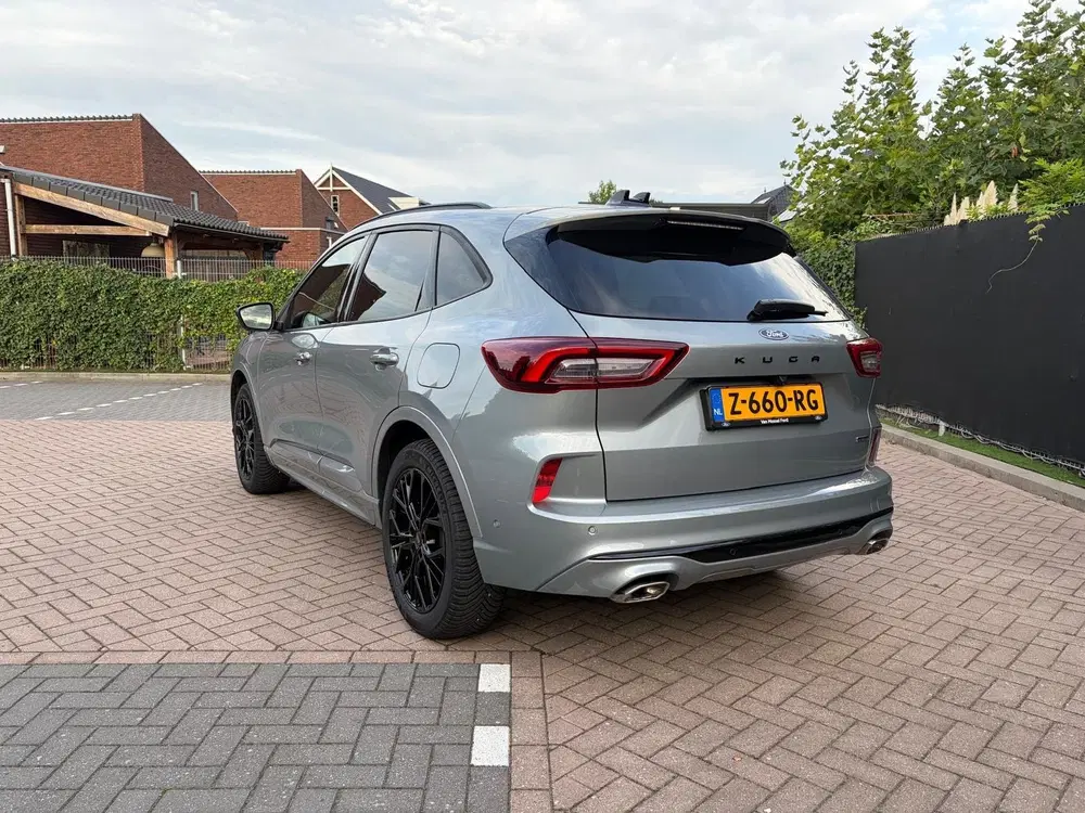 Ford Kuga 2.5 PHEV St-line X Black Style met trekhaa uit 2024, foto 3