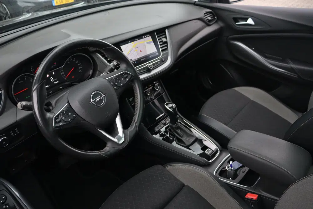 Opel Grandland 1.2 Turbo Business Executive uit 2019, foto 10