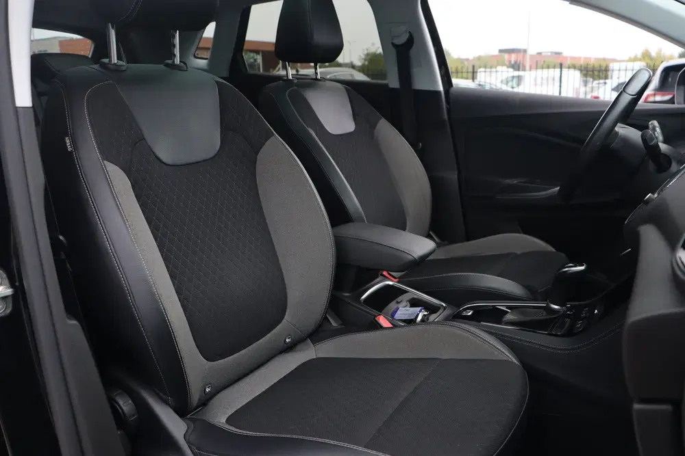 Opel Grandland 1.2 Turbo Business Executive uit 2019, foto 13