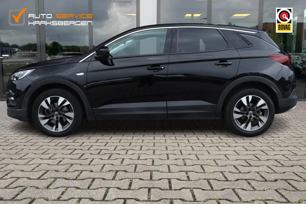 Opel Grandland 1.2 Turbo Business Executive uit 2019, foto 2