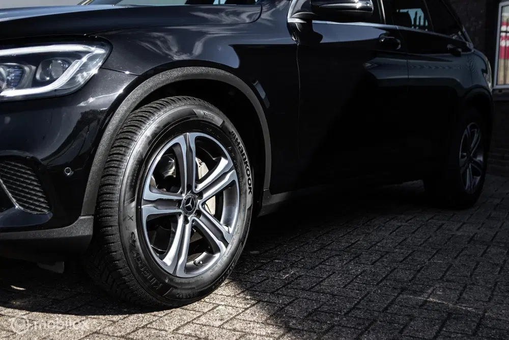 Mercedes-Benz GLC Mercedes GLC-klasse 200 4MATIC Premium uit 2020, foto 7
