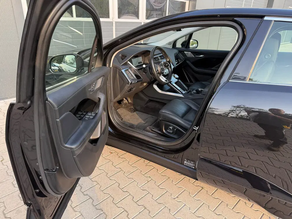 Jaguar I-Pace EV320 SE Business Pack 90 kWh SOH 96% uit 2020, foto 14