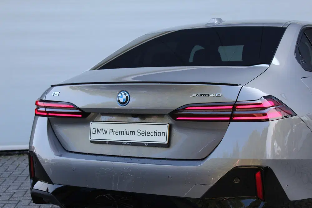 BMW i5 xDrive40 M Sport uit 2026, foto 15