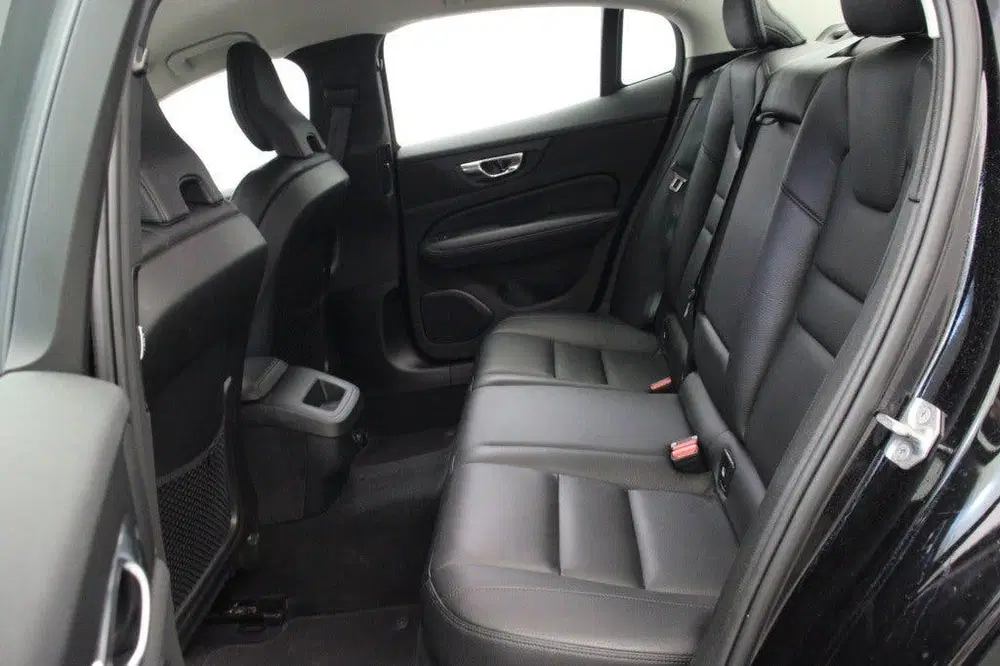 Volvo S60 2.0 B3 Inscription Automaat uit 2022, foto 10