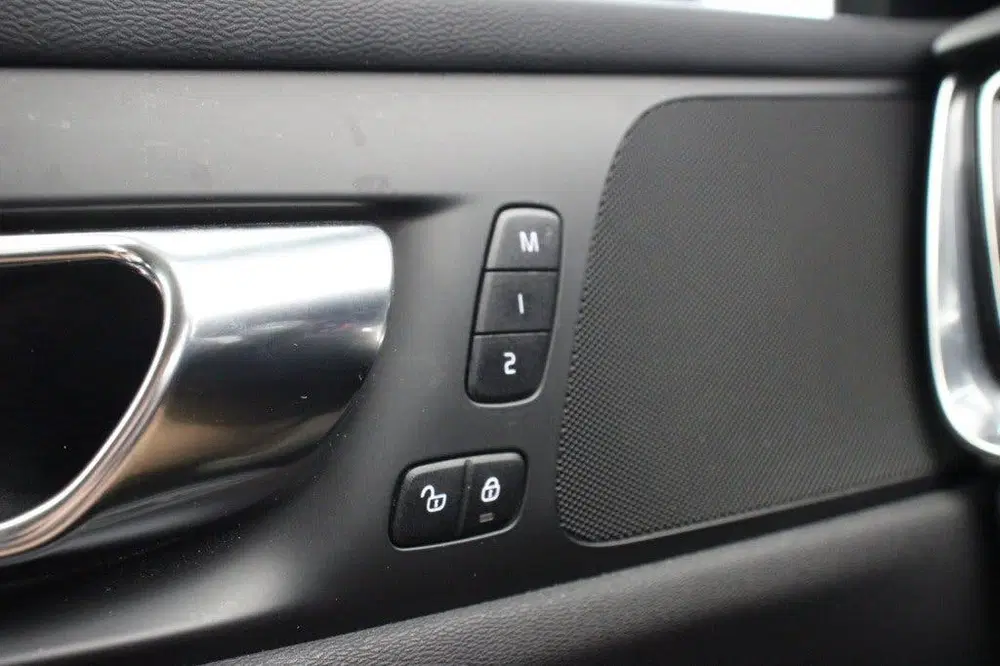 Volvo S60 2.0 B3 Inscription Automaat uit 2022, foto 9