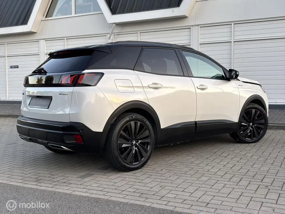 Peugeot 3008 1.6 HYbrid4 300 GT Panodak 19” leder Focal uit 2021, foto 10