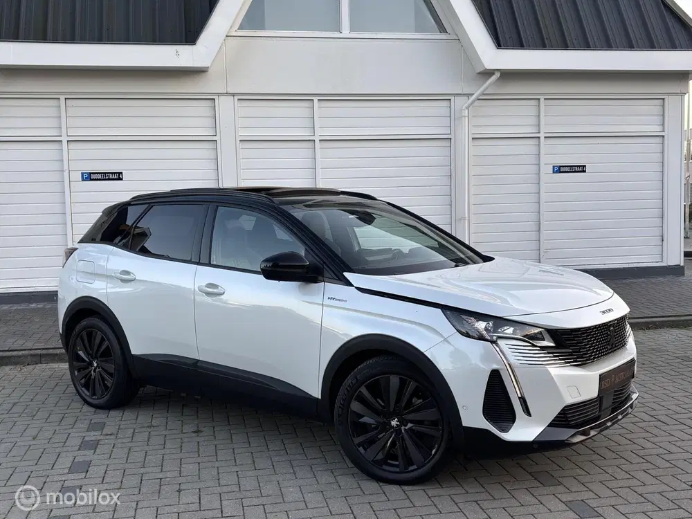 Peugeot 3008 1.6 HYbrid4 300 GT Panodak 19” leder Focal uit 2021, foto 3