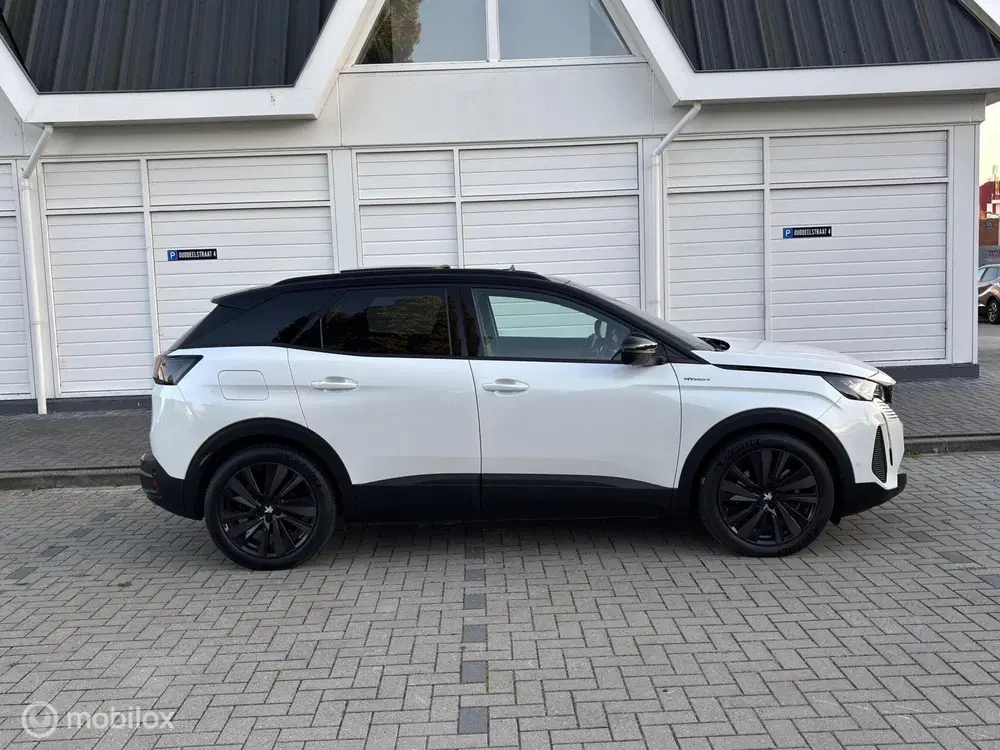 Peugeot 3008 1.6 HYbrid4 300 GT Panodak 19” leder Focal uit 2021, foto 5