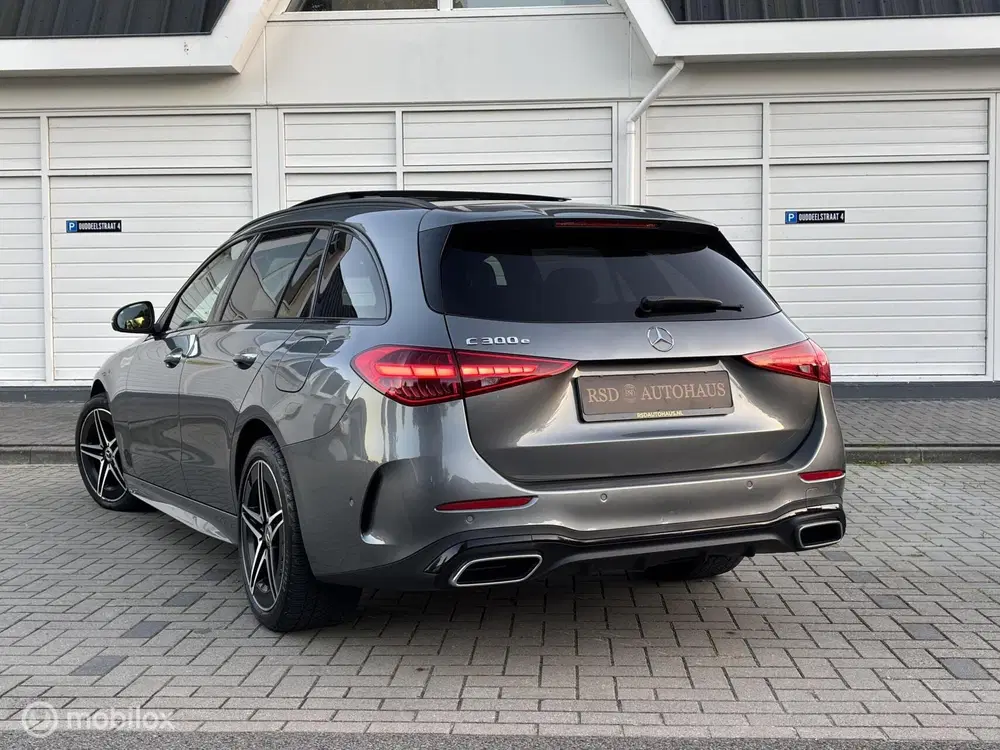Mercedes-Benz C-Klasse Mercedes C-klasse Estate 300 e AMG Pano lu uit 2022, foto 8