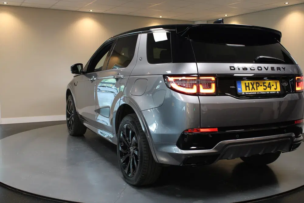 Land Rover Discovery Sport P300e 1.5 R-Dynamic HSE *309Pk* T uit 2021, foto 3