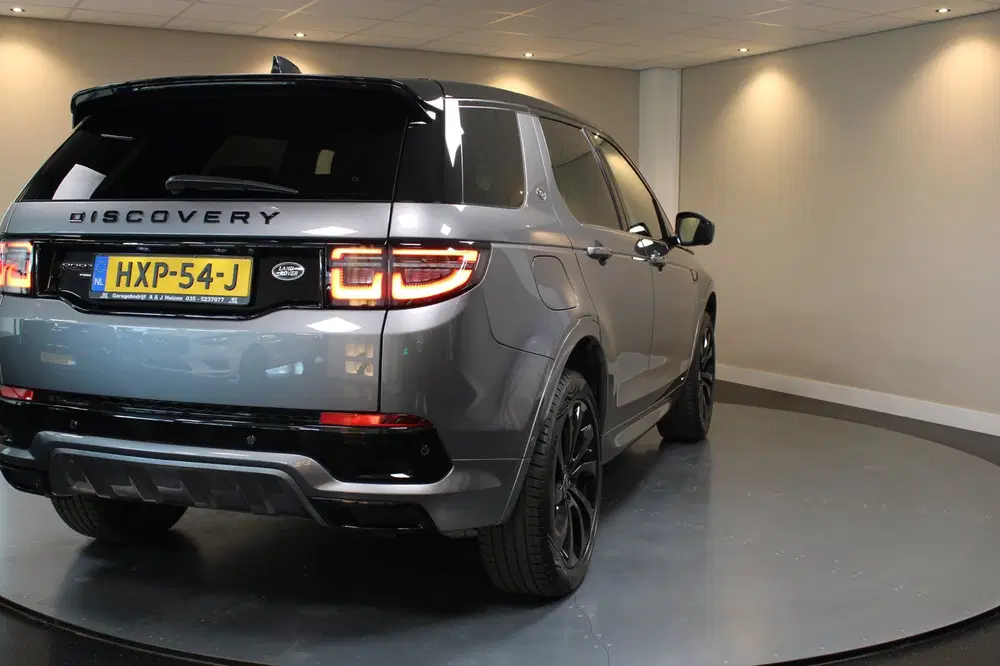 Land Rover Discovery Sport P300e 1.5 R-Dynamic HSE *309Pk* T uit 2021, foto 4