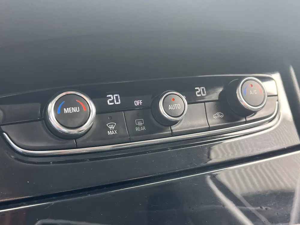 Opel Grandland 1.2 Turbo Business Executive Cruise contro uit 2021, foto 11