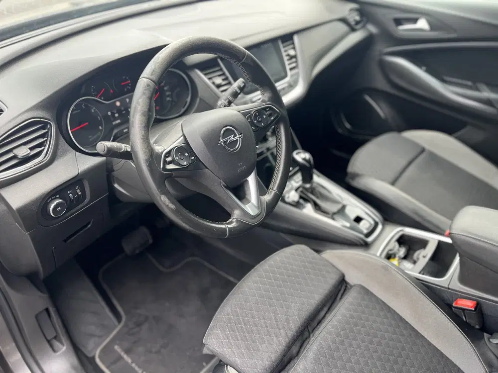 Opel Grandland 1.2 Turbo Business Executive Cruise contro uit 2021, foto 4