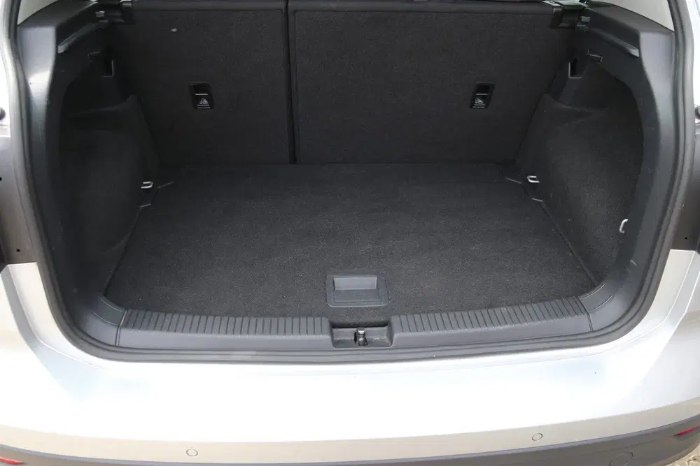 Volkswagen T-Cross 1.0 TSI Life Business uit 2020, foto 10