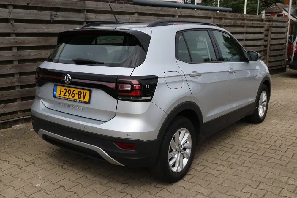 Volkswagen T-Cross 1.0 TSI Life Business uit 2020, foto 4