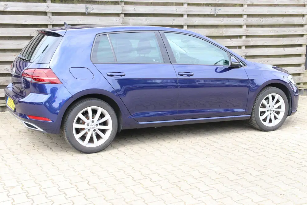 Volkswagen Golf 1.5 TSI Highline uit 2020, foto 6
