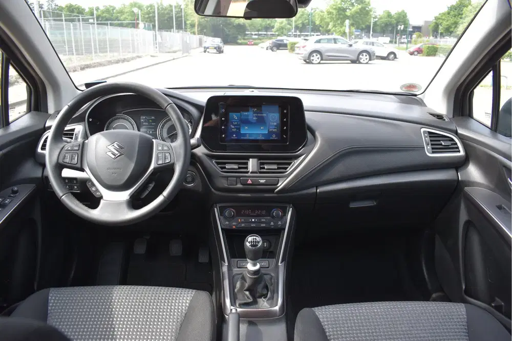 Suzuki S-Cross 1.4 Boosterjet Select Smart Hybrid 130 pk uit 2023, foto 13