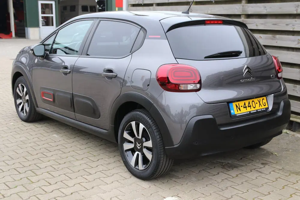 Citroën C3 1.2 PureTech C-Series Navi uit 2022, foto 5