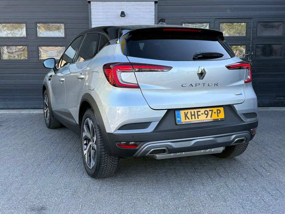 Renault Captur 1.6 E-Tech Plug-in Hybrid 160 R.S. Line uit 2021, foto 8