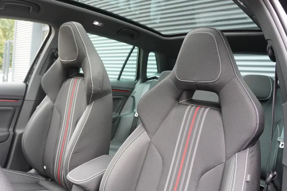 Skoda Kamiq 1.0 TSI 115pk DSG Monte Carlo uit 2026, foto 4