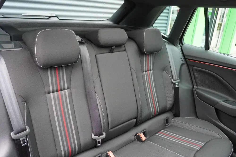 Skoda Kamiq 1.0 TSI 115pk DSG Monte Carlo uit 2026, foto 6