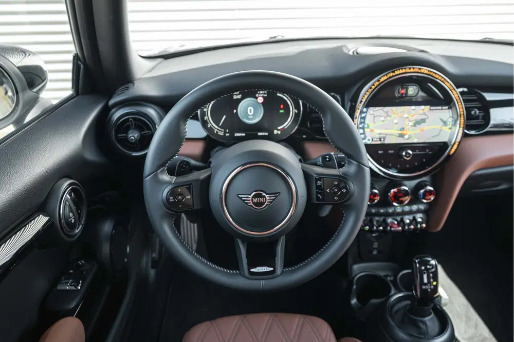 Mini Hatchback Cooper S Rockingham GT JCW Automaat uit 2023, foto 4