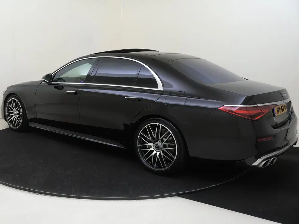 Mercedes-Benz S-Klasse AMG 63 S E Performance uit 2025, foto 3