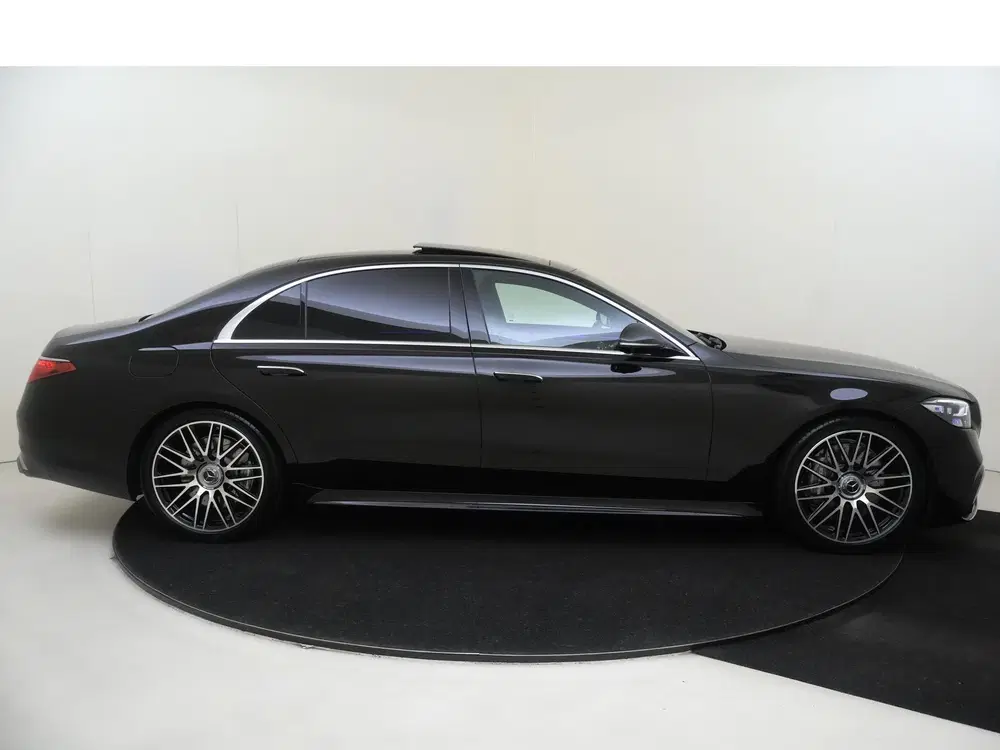 Mercedes-Benz S-Klasse AMG 63 S E Performance uit 2025, foto 8