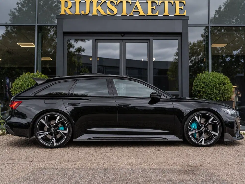Audi RS6 4.0 TFSI Quattro uit 2022, foto 6