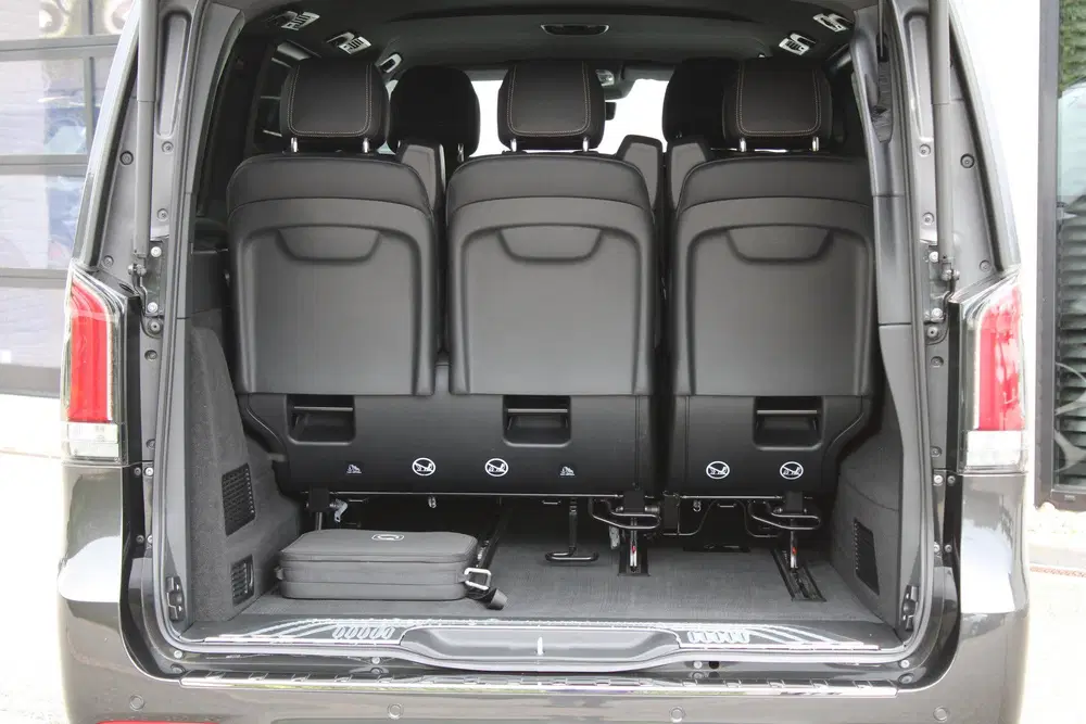 Mercedes-Benz EQV 300 L2 uit 2024, foto 12