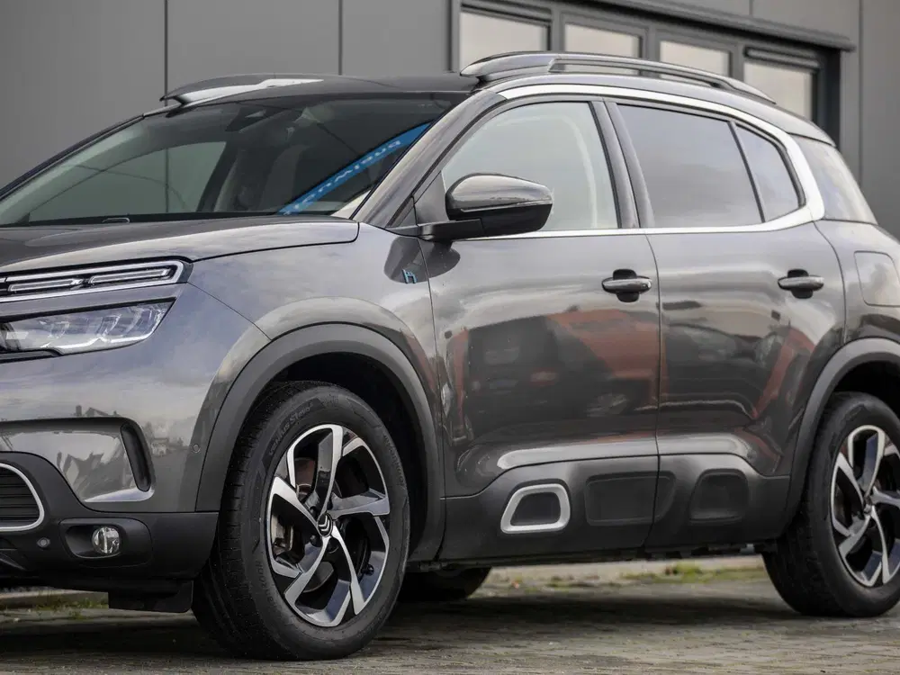 Citroën C5 Aircross Citroen C5 Aircross 1.6 Plug-in Hybrid 225 uit 2022, foto 12