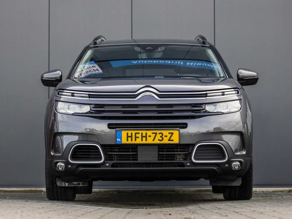 Citroën C5 Aircross Citroen C5 Aircross 1.6 Plug-in Hybrid 225 uit 2022, foto 2