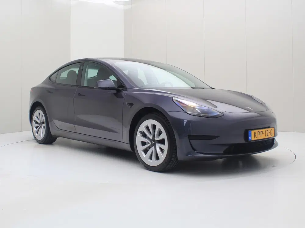 Tesla Model 3 Standard RWD Plus FACELIFT 94% SoH [ AMD R uit 2022, foto 4