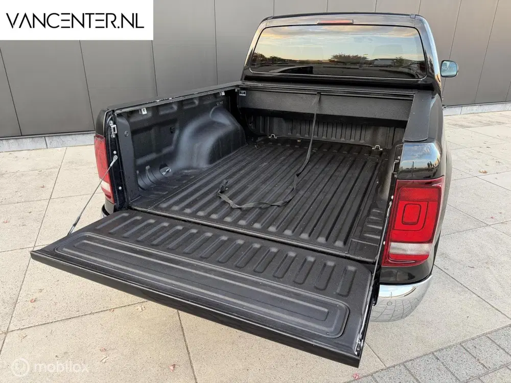 Volkswagen Amarok LANG 5 pers 3.0 V6 TDI 4Motion DC Highline uit 2019, foto 9