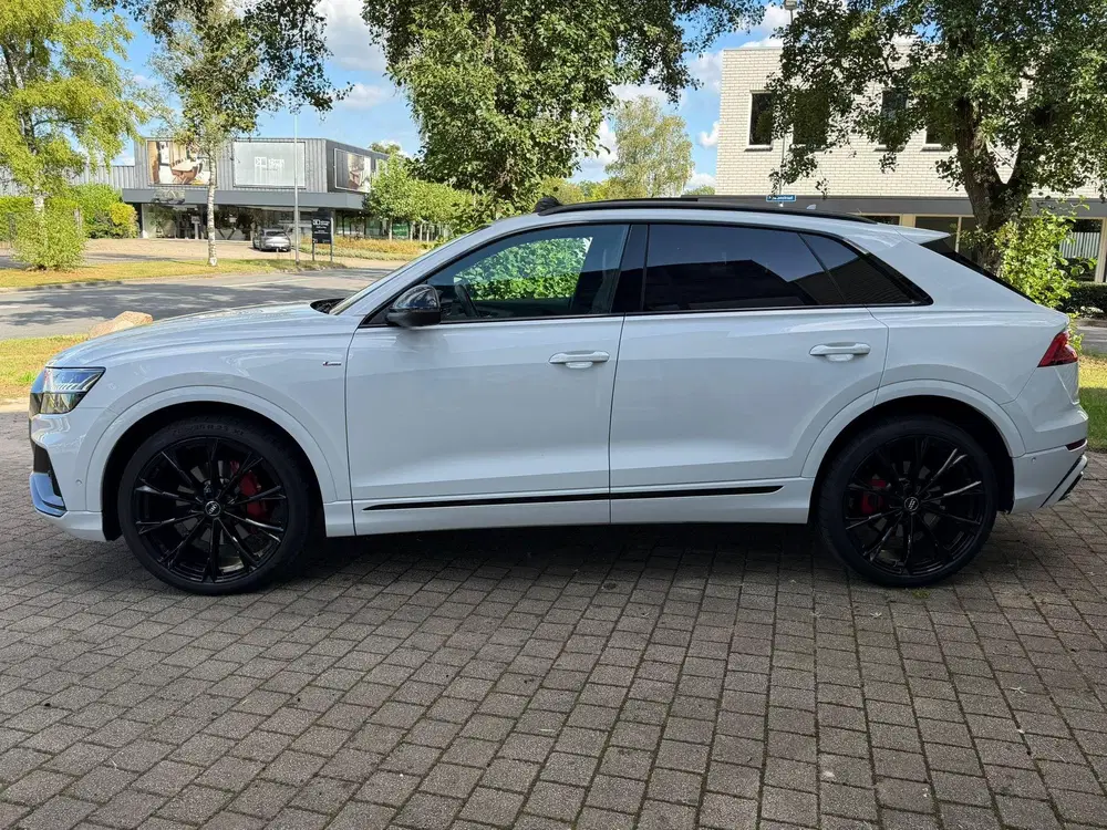 Audi Q8 55 TFSI Quattro uit 2020, foto 3