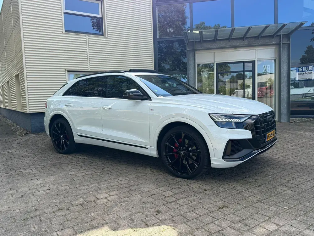 Audi Q8 55 TFSI Quattro uit 2020, foto 4