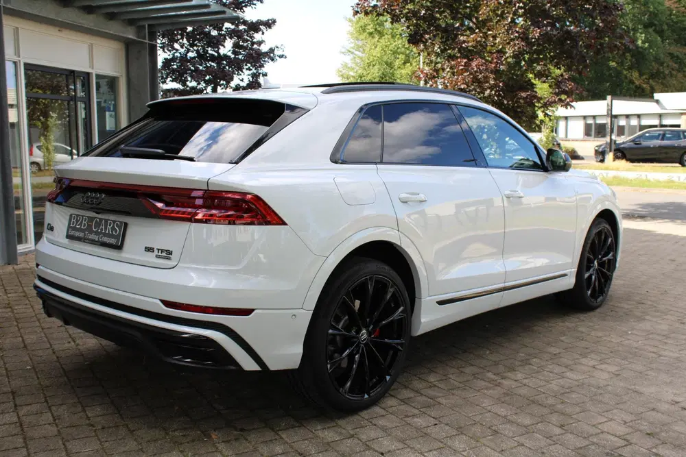 Audi Q8 55 TFSI Quattro uit 2020, foto 5
