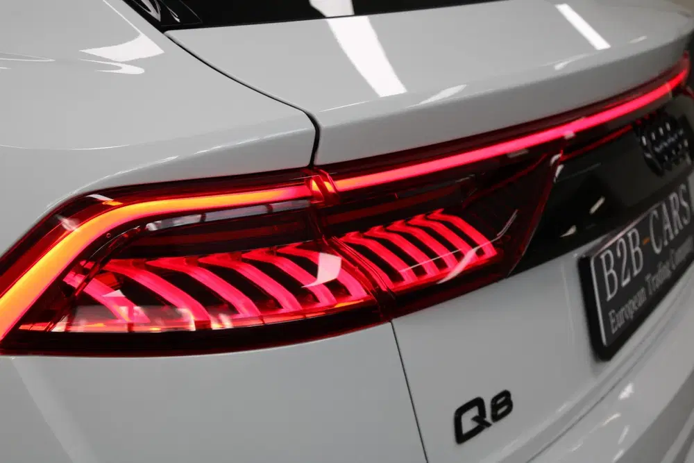 Audi Q8 55 TFSI Quattro uit 2020, foto 9