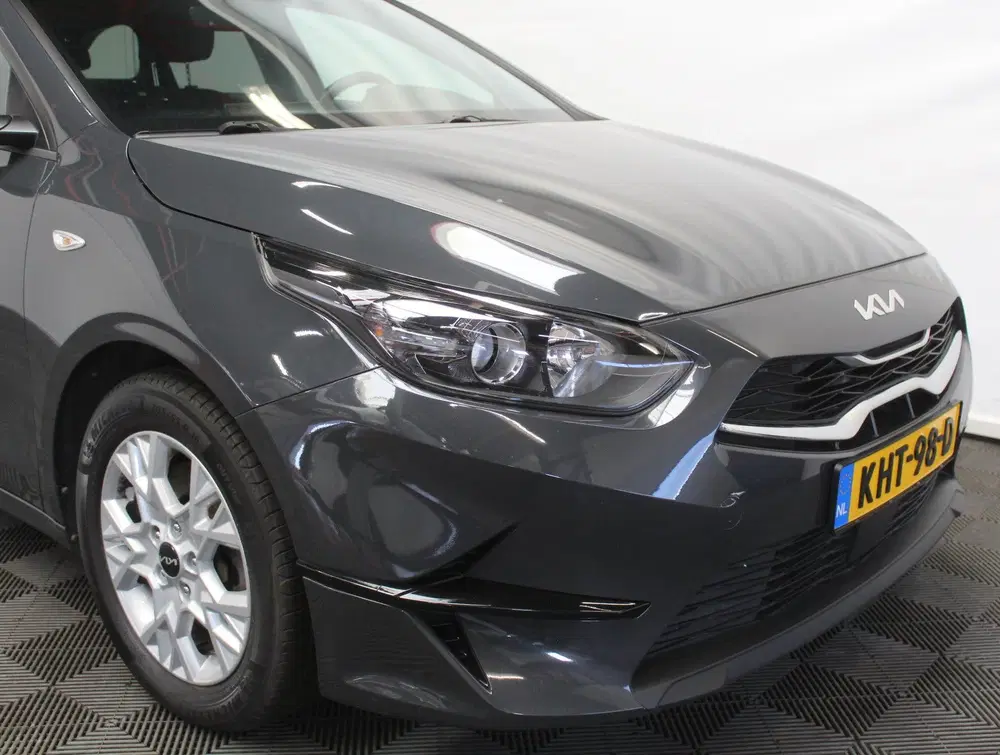 Kia Ceed 1.0 T-GDi DynamicLine CLIMATE uit 2023, foto 13