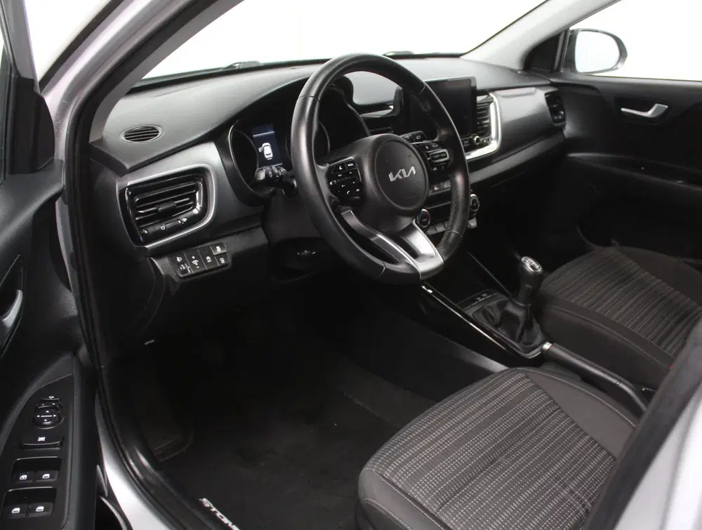 Kia Stonic 1.0 T-GDi MHEV DynamicPlusLine CLIMATE uit 2022, foto 3