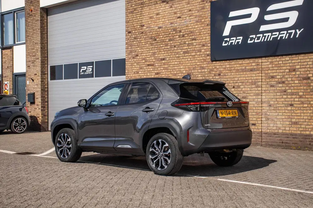 Toyota Yaris Cross 1.5 Hybrid First Edition uit 2021, foto 4