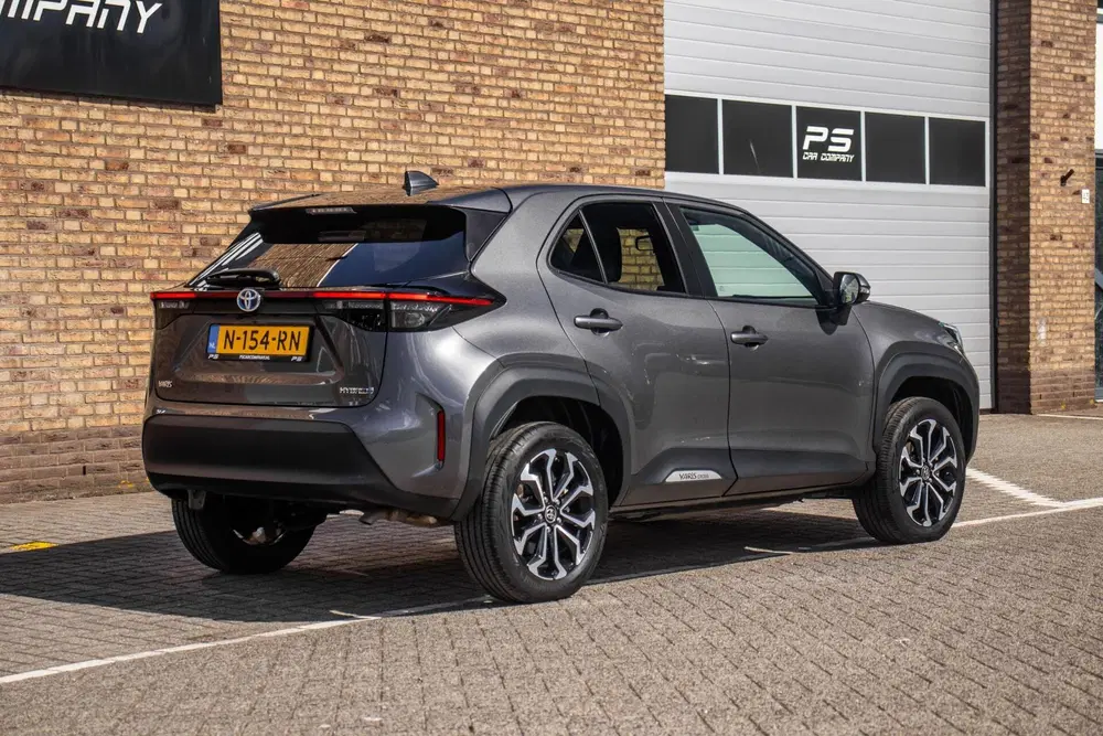 Toyota Yaris Cross 1.5 Hybrid First Edition uit 2021, foto 6